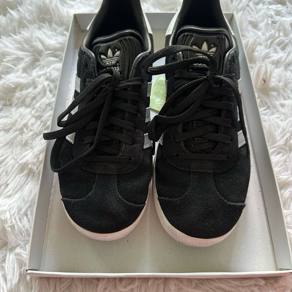 🖤🩶 Adidas Gazelle women’s size 6 🩶🖤 - Picture 6 of 9